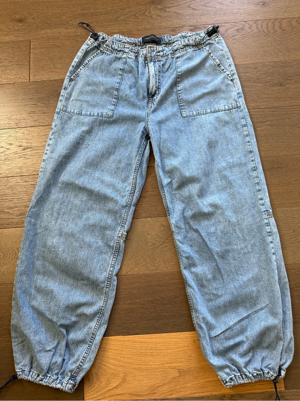 Aeropostale Jogger Pants Size Medium